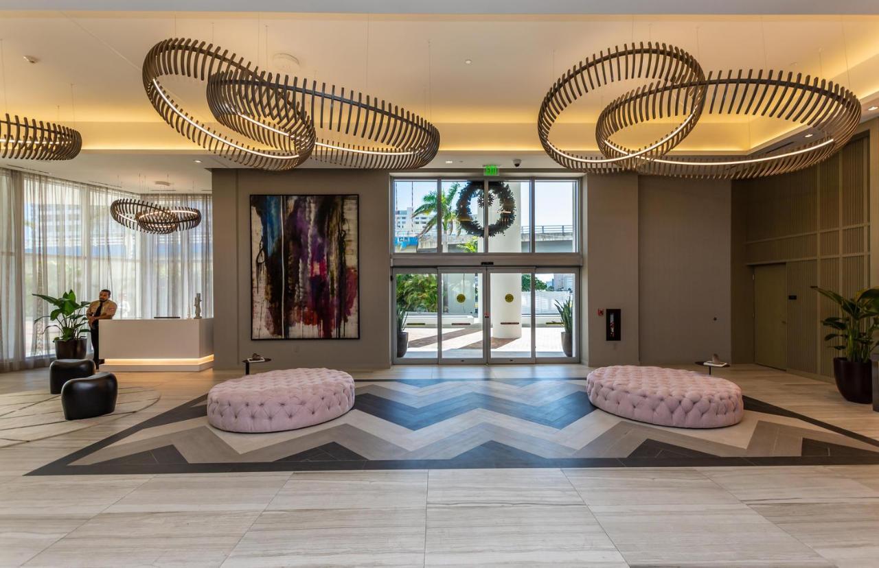 Espectacular Condo Esquina Beach House Hollywood Apartamento Buitenkant foto